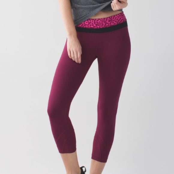 lululemon athletica Pants - LULULEMON RUN INSPIRE CROP II MESH PANELS DASHING PURPLE ACE SPOT SIZE 4 CHEETAH